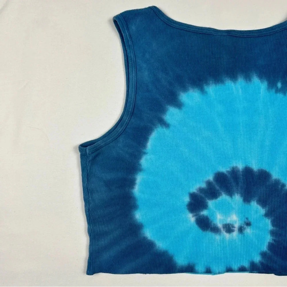 Y2K Tie Dye Super Crop Tank Top - Picture 3 of 5